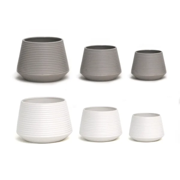 Matt Ripped Embossed Ceramic Pot
